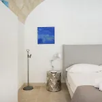 Palazzo Della Tore 001-elegant Historic Escape Torre A Mare