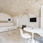 Palazzo Della Tore 001-elegant Historic Escape טורה א מארה
