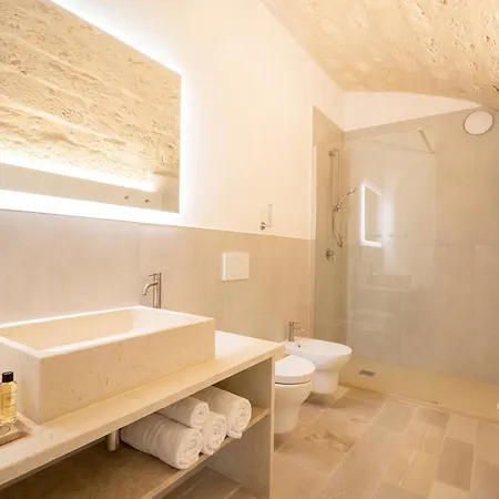 Palazzo Della Tore 001-elegant Historic Escape Apartment *