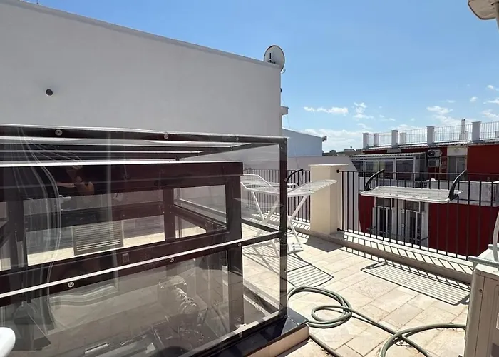 Palazzo Della Tore 001-elegant Historic Escape * Torre A Mare