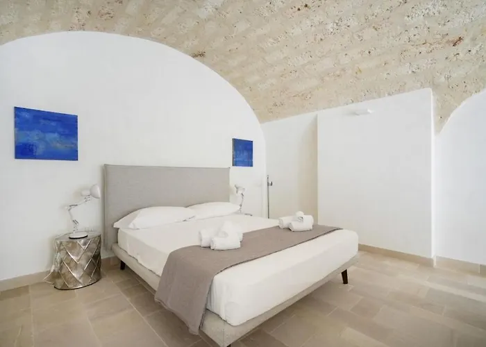 Daire Palazzo Della Tore 001-elegant Historic Escape
